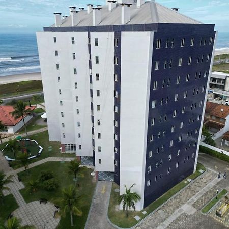 Apto Resort Cambuhy Frente Mar Piscina Academia Matinhos Eksteriør billede